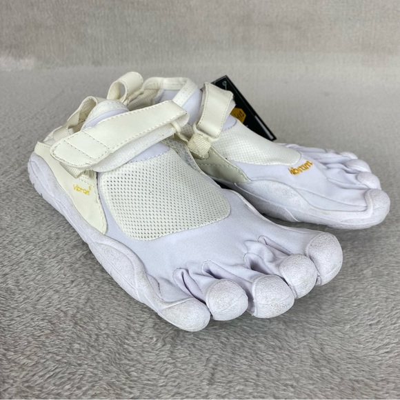 Vibram KSO Five Finger Women's Water Shoes EU 38 US 7 7.5 White Hiking - Picture 1 of 12